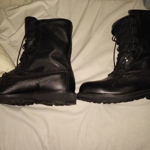Combat duty boots